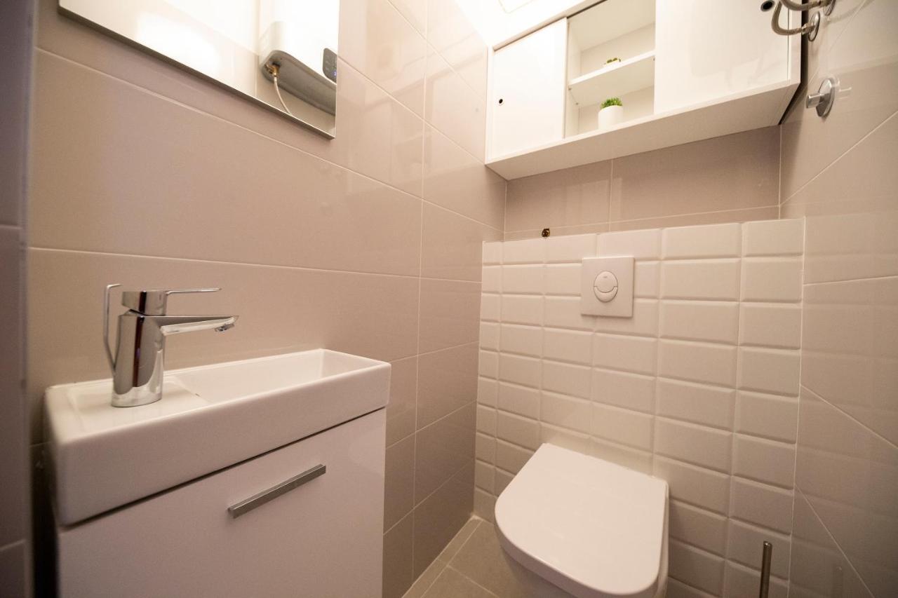 City&Sea View 2Br 4+2 ザダル エクステリア 写真