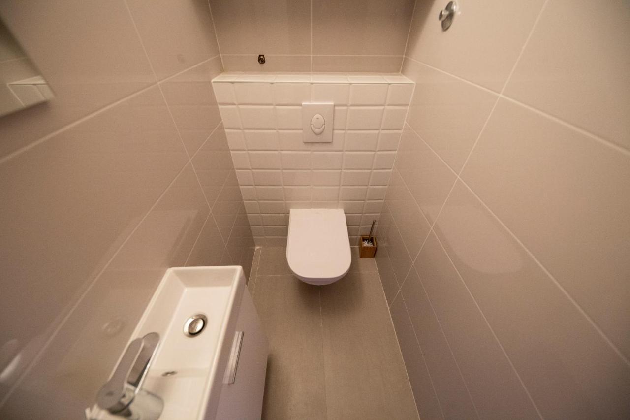City&Sea View 2Br 4+2 ザダル エクステリア 写真